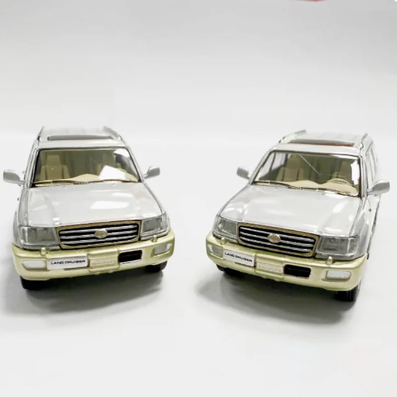 1/87 Scale Land Off-road LC100 Land Cruiser Limited Edition รถพลาสติกจําลองรถของเล่นคอลเลกชัน