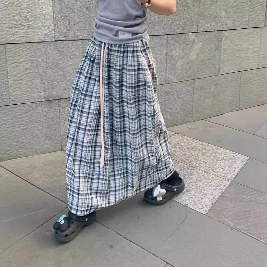 

Korean Series Chic Contrast Color Plaid Versatile Skirt for Women Summer 2024 New High Waist Slimming Long A- line Skirt