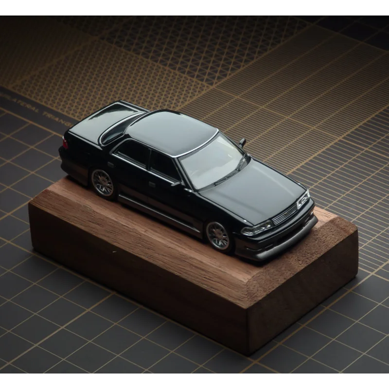 Double 1/64 Scale Mark II JZX81 Die-cast Police Alloy Car Model Collectible Decorative Toy