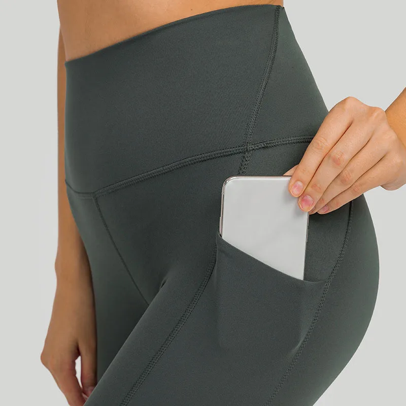 Pantalones de Yoga con bolsillos laterales de malla ajustados para correr, ropa deportiva para glúteos finos y de secado rápido