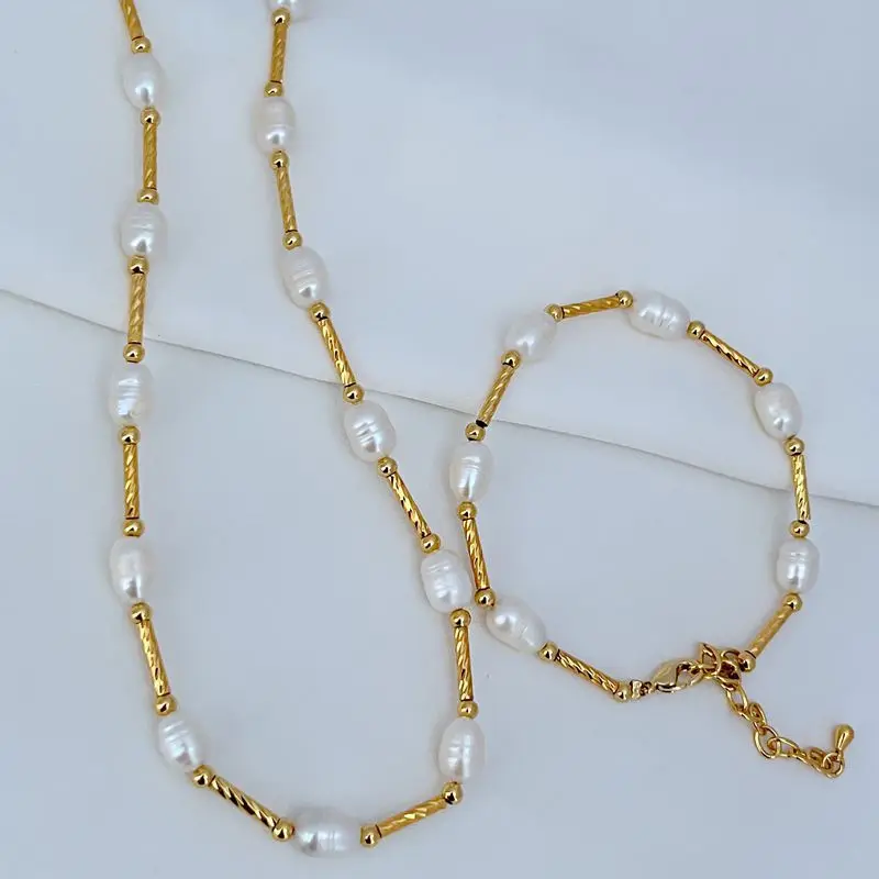 

2026 Gentle New Fashion Style Simple Elegant Natural Freshwater Pearl Spliced metal Chain Necklace for Women Bracelet Sets