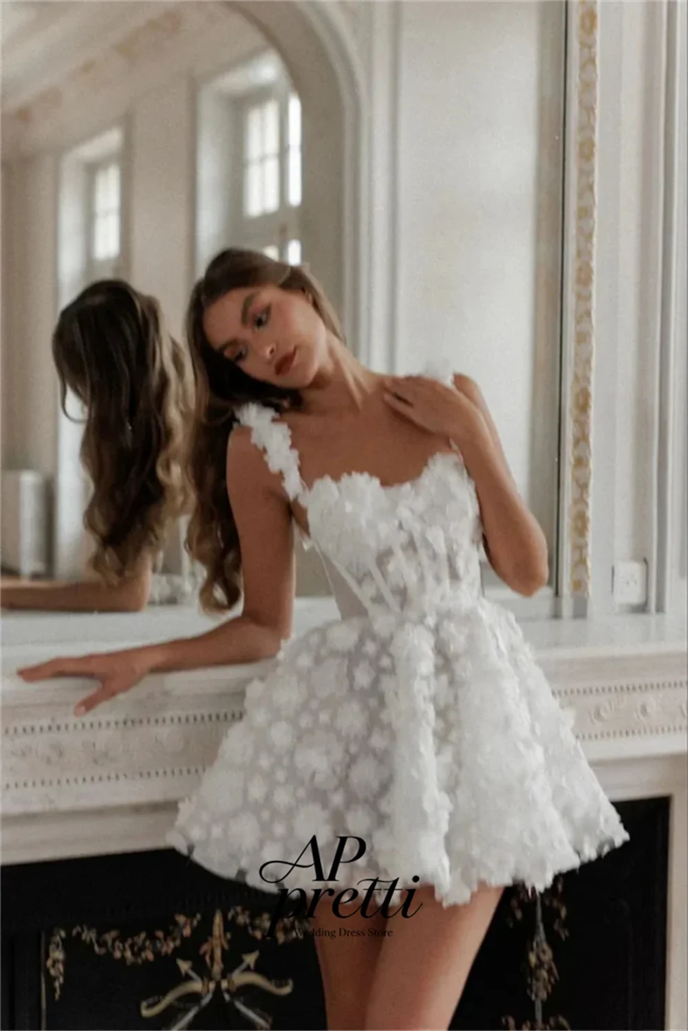 AP pretti Customized Romantic Sweetheart Collar 3D Floral Spaghetti Strap Wedding Dresses For Woman Lace A‑Line Mini Bridal Gown
