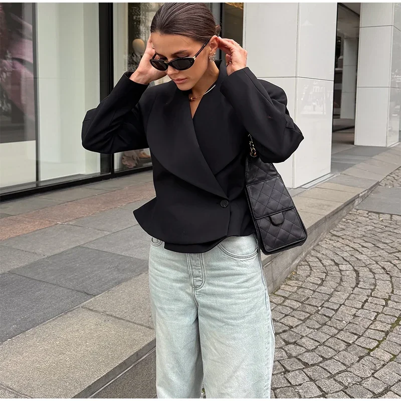 Damen-Hosen-Sets, V-Ausschnitt, Langarm, Taillenbetonende Asymmetrische Mäntel, Hochgeschnittene Plissierte Hosen, Schicke Büro-Outfits für Damen, Neuheiten – Detail 17