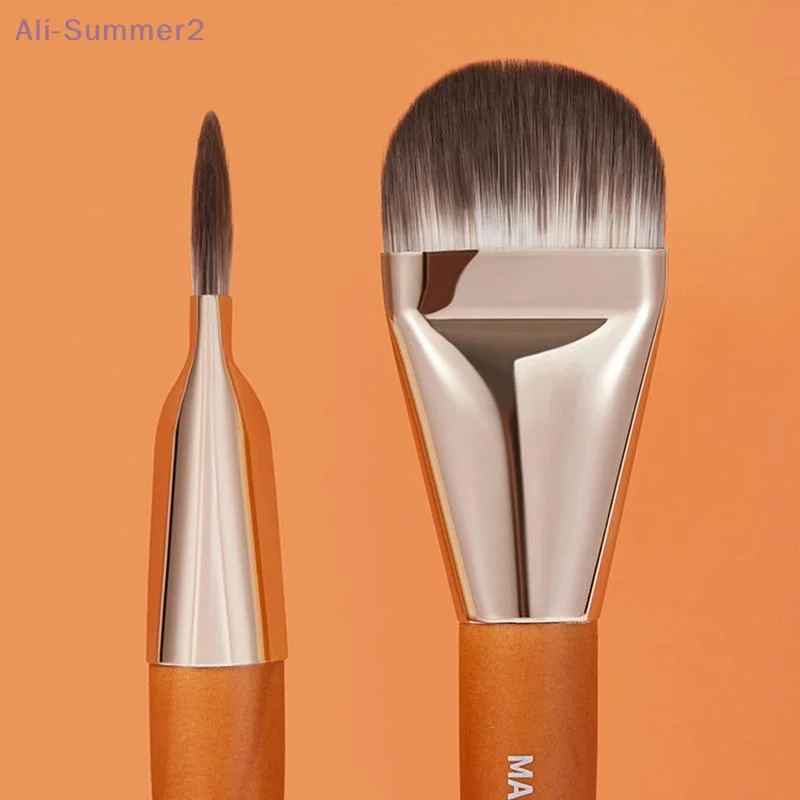 メイクブラシ ファンデーション プロフェッショナルブラシ 舌型 リキッドファンデーション コンシーラーブラシ 女性用 フェイスベースメイク 美容ツール