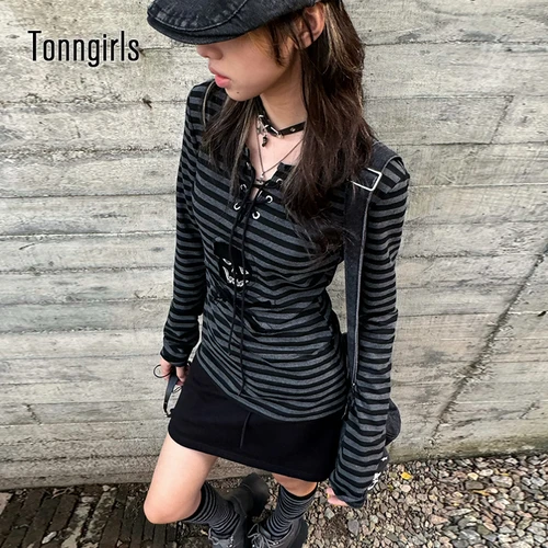 Tonngirls-Camiseta Retro gótica para mujer, camisa informal a rayas con cordones, Tops gráficos con estampado Vintage Y2k, ropa de calle, Tops Grunge americanos