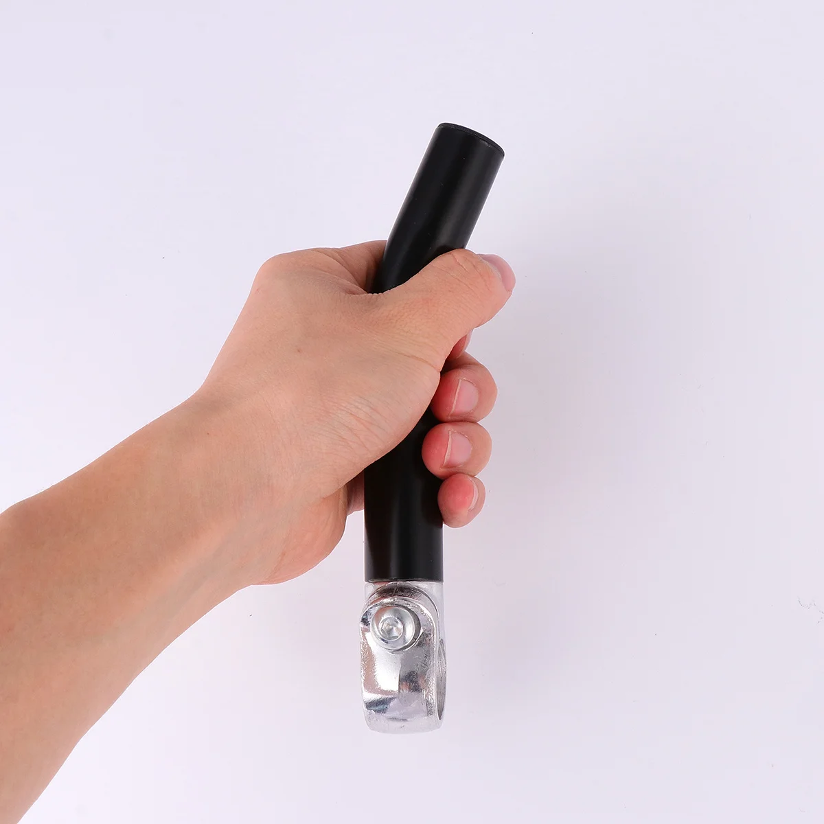 1Pcs Longlasting Metal Auxiliary Handlebar for Rainy Day Mountain Biking Cycling Rest Handle Black Biking Handlebar