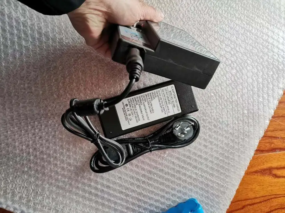 ADC-18 AC Power Adapter  for FSM-70S, 70S+, 80S, 61S, 62S Fusion Splicers