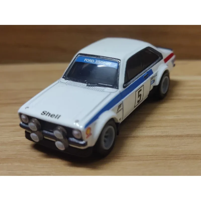 ホットウィール カーズ HXD63 78 フォード エスコート RS 1800 MK2 1/64 メタル ダイキャスト モデルおもちゃの車