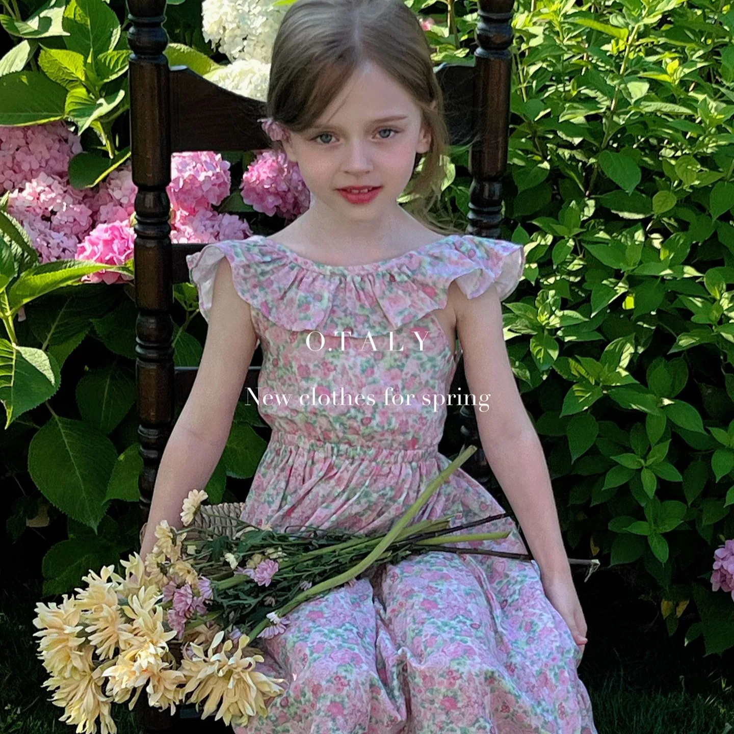 2025 Summer New Children Clothing Girls Oil Painting Backless Beach Style Long Dress Korean Children Lace Collar Long Dress