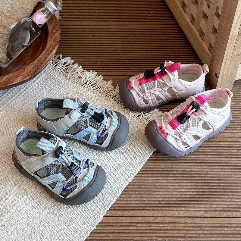 

Kids Summer Outdoor Sandals Boys Girls Breathable Mesh Beach Shoes Non-Slip Toddler Hiking Sneakers with Hook and Loop Closure