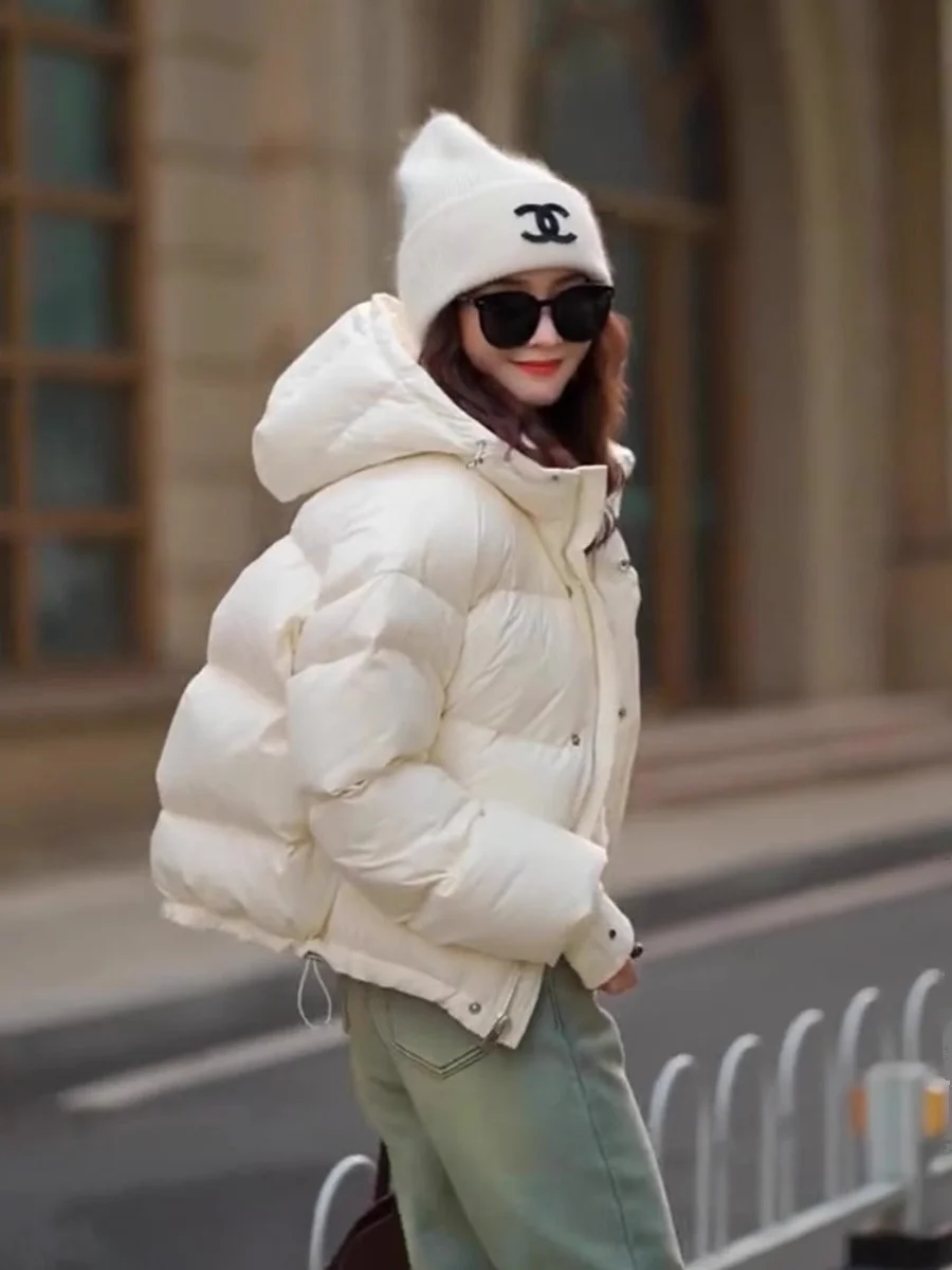 Płaszcz zimowy damski z białego puchu, stylizowany na chlebak, z wysokim stanem, długi rękaw, wysokiej jakości włókno poliestrowe, ciepły.