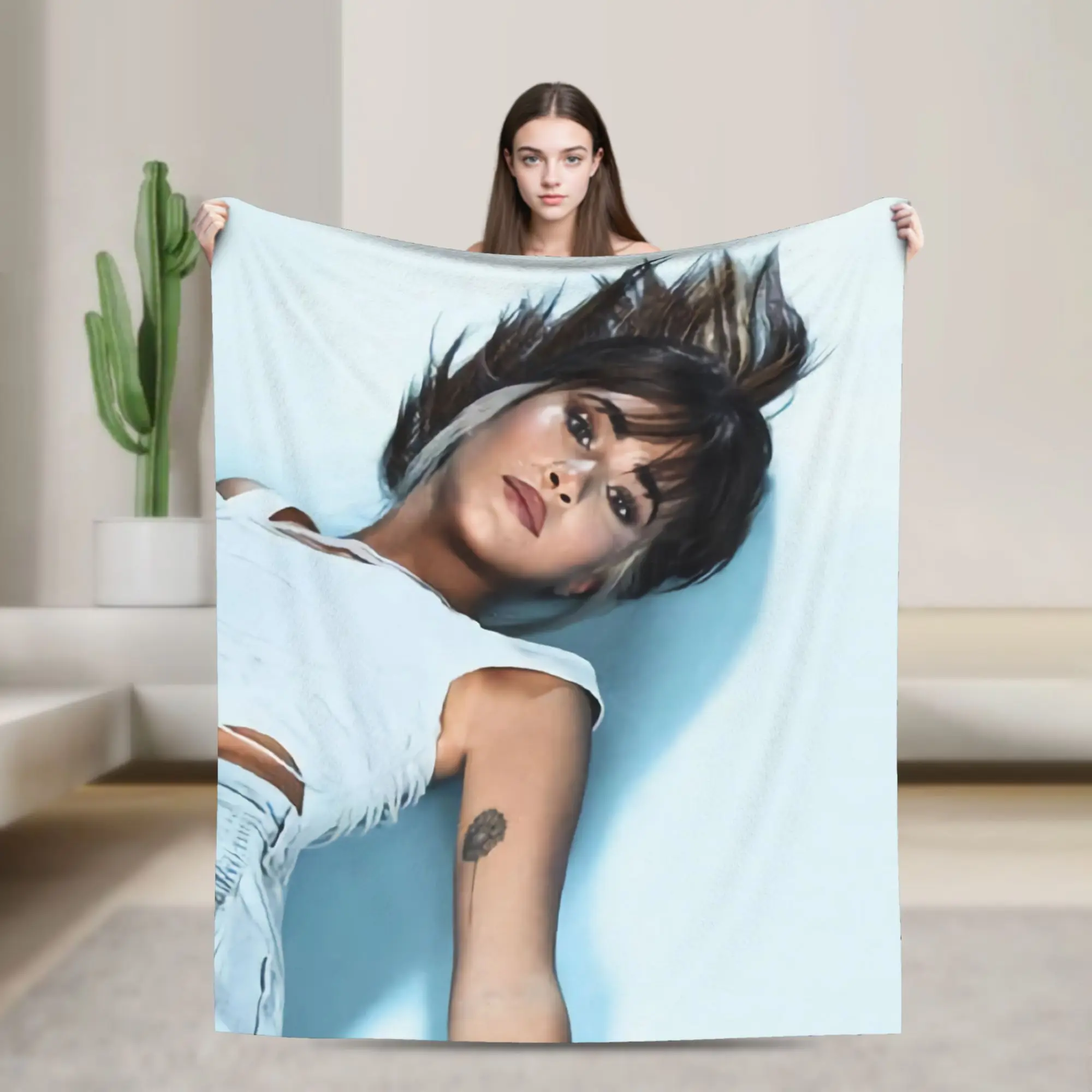 

A-Aitana Flannel Blanket Spanish Singer Print Travel Office Sofa Bed Throw Super Warm All Season Soft Home Decor Gift