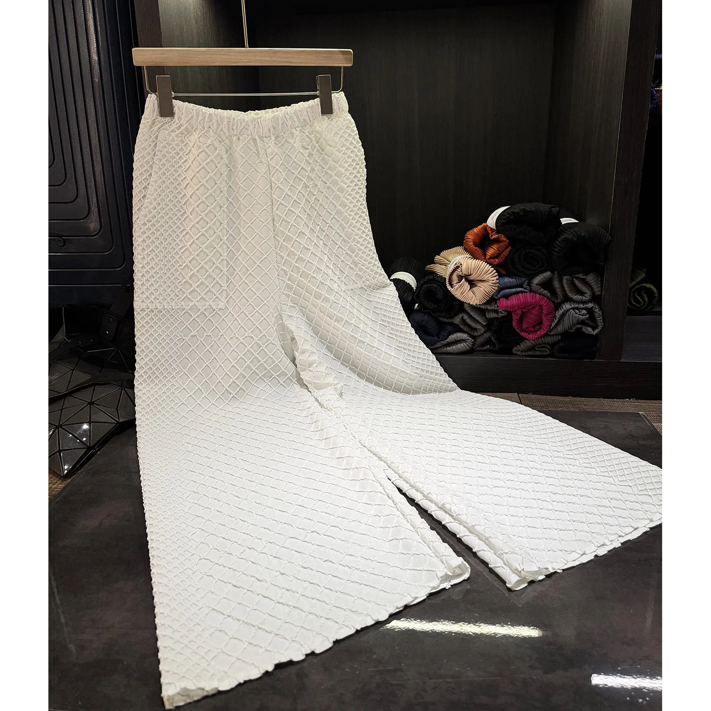 Miyake Pleated Temperament Pleated Solid Color Casual Wide Leg Pants for Women's New Versatile Elastic Waistband Pocket Pants