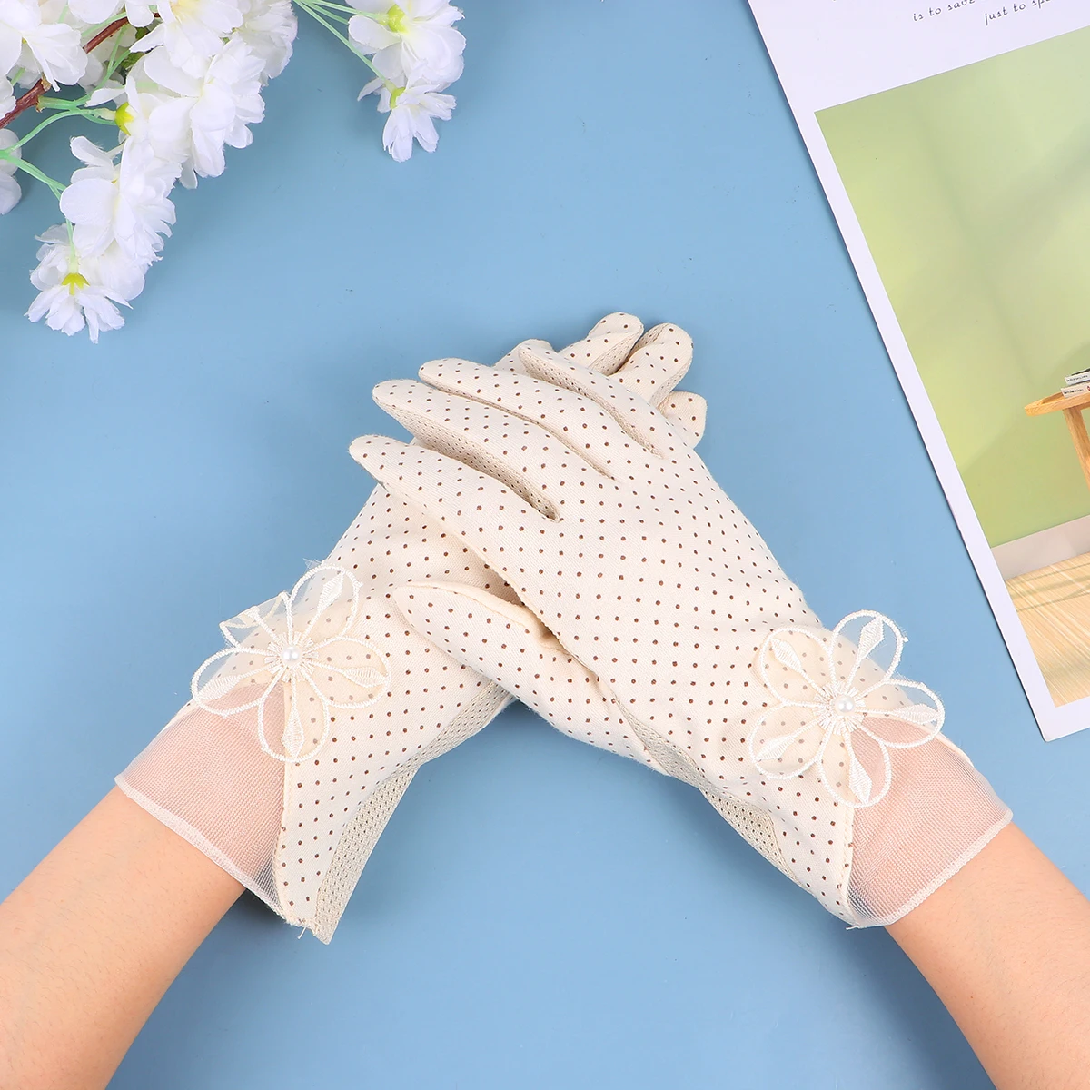 

1 Pair Touchscreen Sunscreen Gloves Lace Gloves Stretchy Breathable For Women Wedding Costume Party Prom Driving Cycling Outdoor