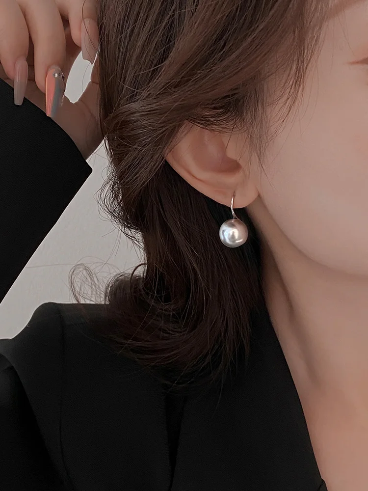 Trendy Simple Grey White Pearl Earrings for Women Exquisite S925 Silver Needle Studs Sweet Elegant Party Jewelry Wedding Gifts