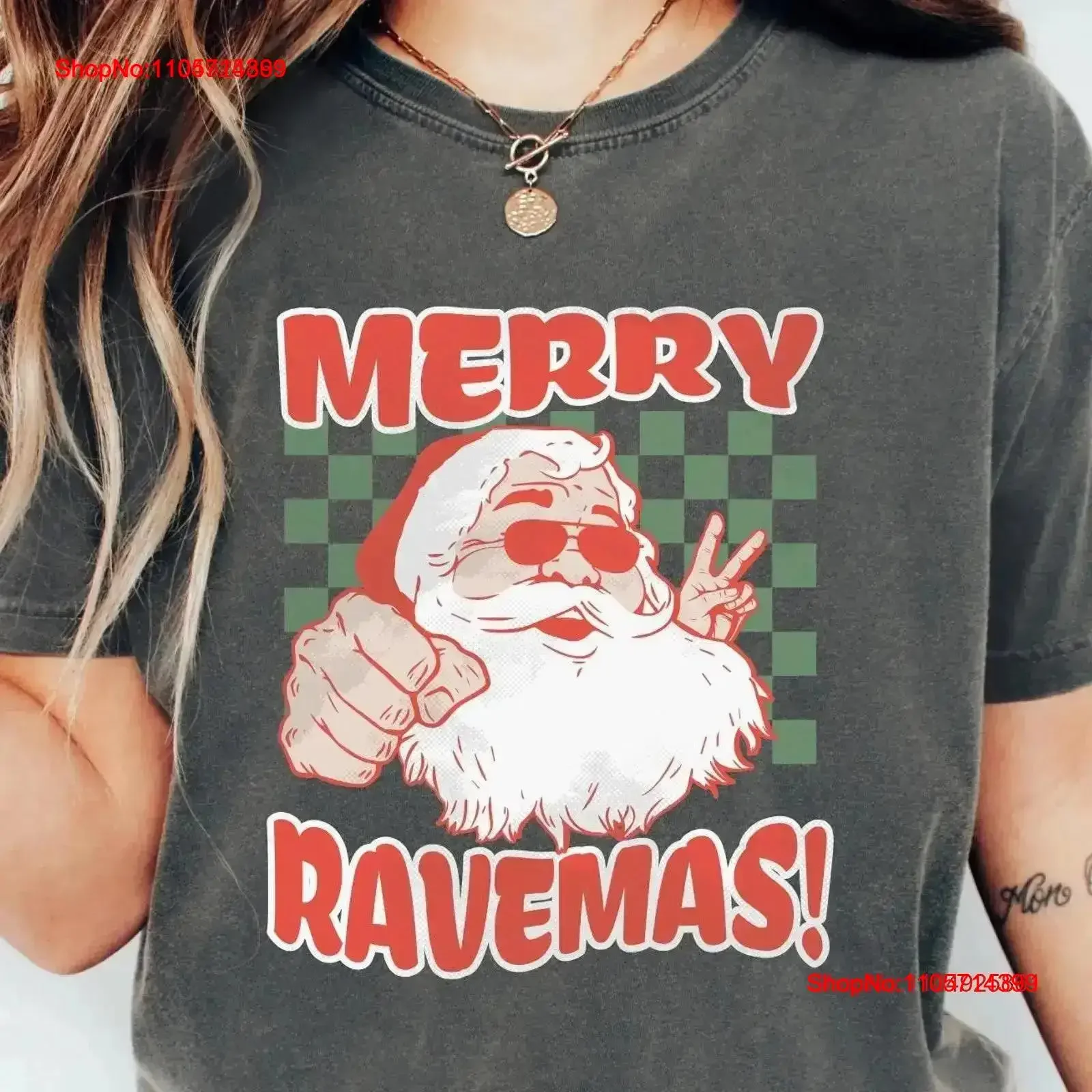 Merry Ravemas T Shirt Funny Christmas Rave Santa Peace Sign Holiday Festive Dubstep EDM Party Top Cool for Ravers vintage