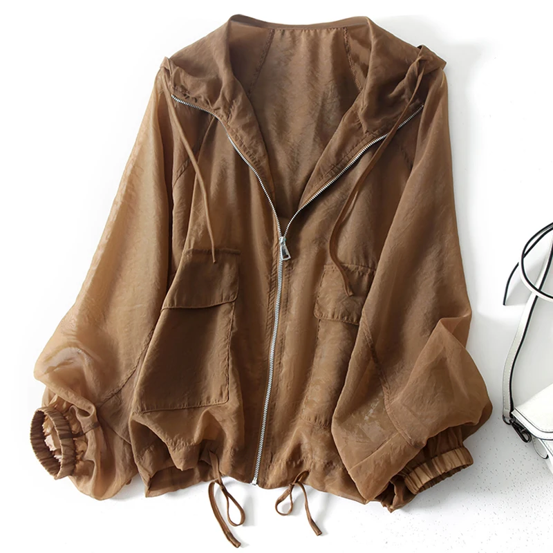 

2024 Premium Light and Thin Breathable Hoodie Women's Summer Fashion and Unique Loose Relaxed Lantern Sleeves Sunscreen Jacket
