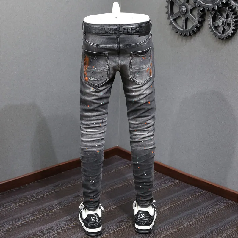 Street Fashion Men Jeans Retro Black Gray Stretch Skinny Fit Patched Ripped Jeans Men Painted Designer Hip Hop Brand Denim Pants
