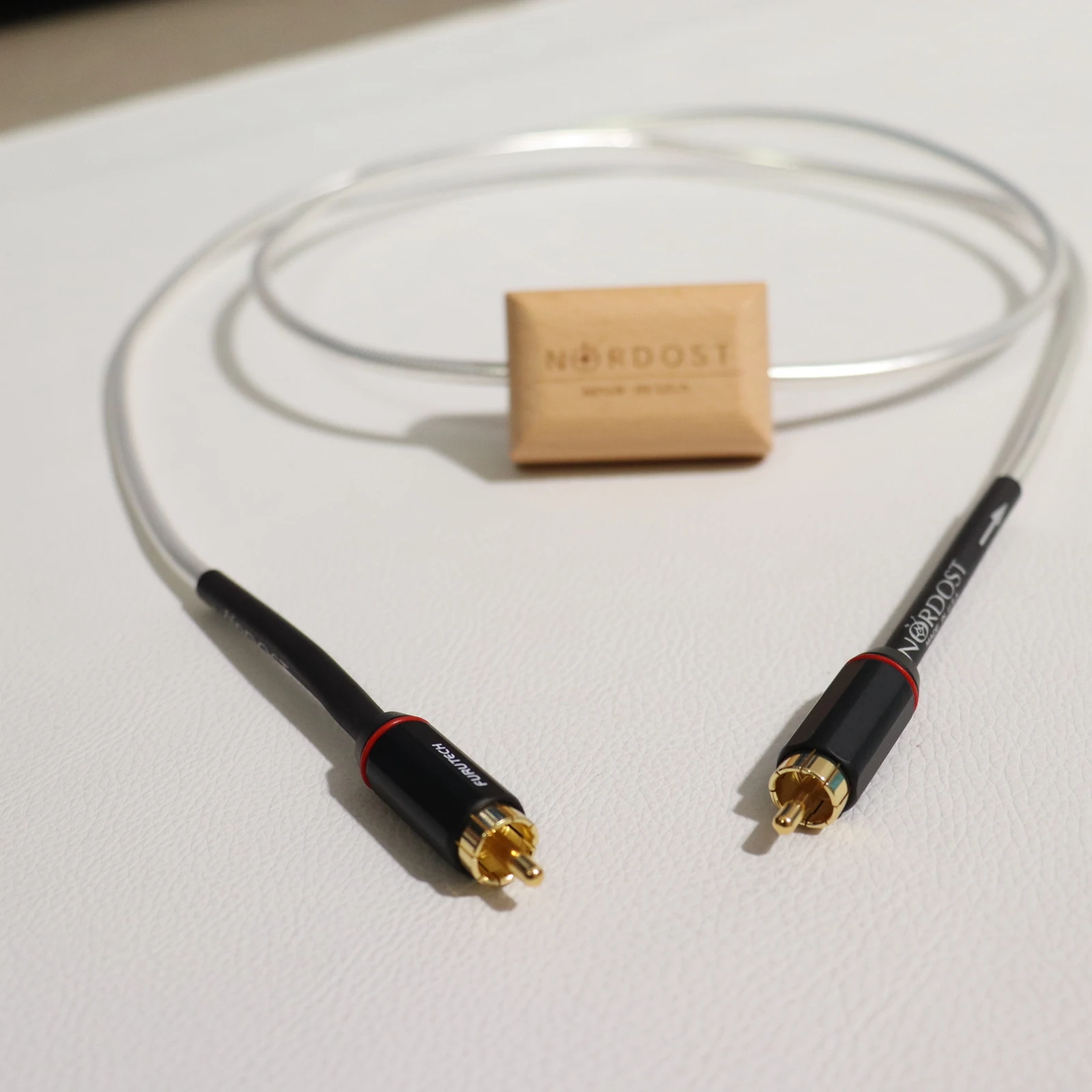 

Top quality Nordost ODIN 2 Coaxial Cable Audiophile 75Ω RCA Digital line HiFi AES/EBU line 100% shielding coverage