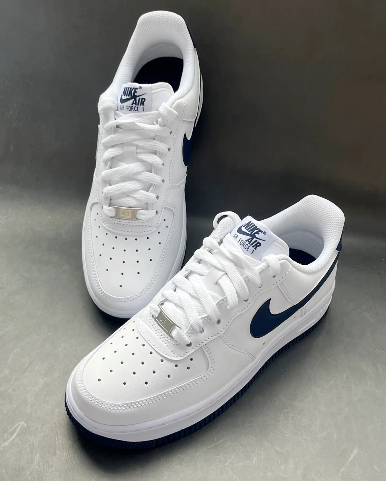 

Удобные спортивные противоскользящие мужские кроссовки Nike Air Force с низким вырезом, белые, синие