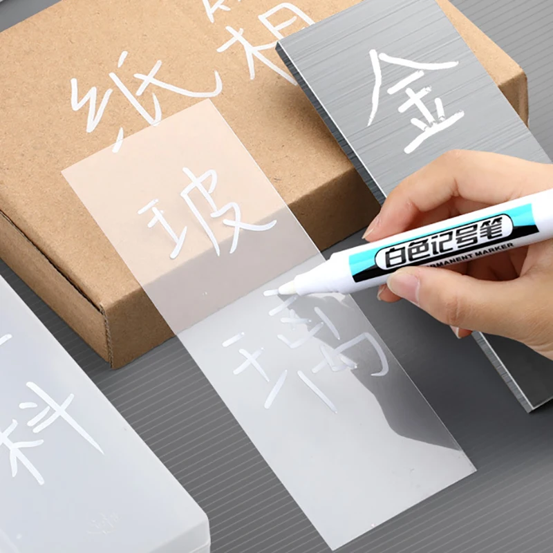 6 قطع من أقلام التحديد البيضاء ذات الطرف الدقيق المقاومة للماء وبطاقات المعايدة الإعلانية الإطارات الزجاجية التي لا يمحى بها