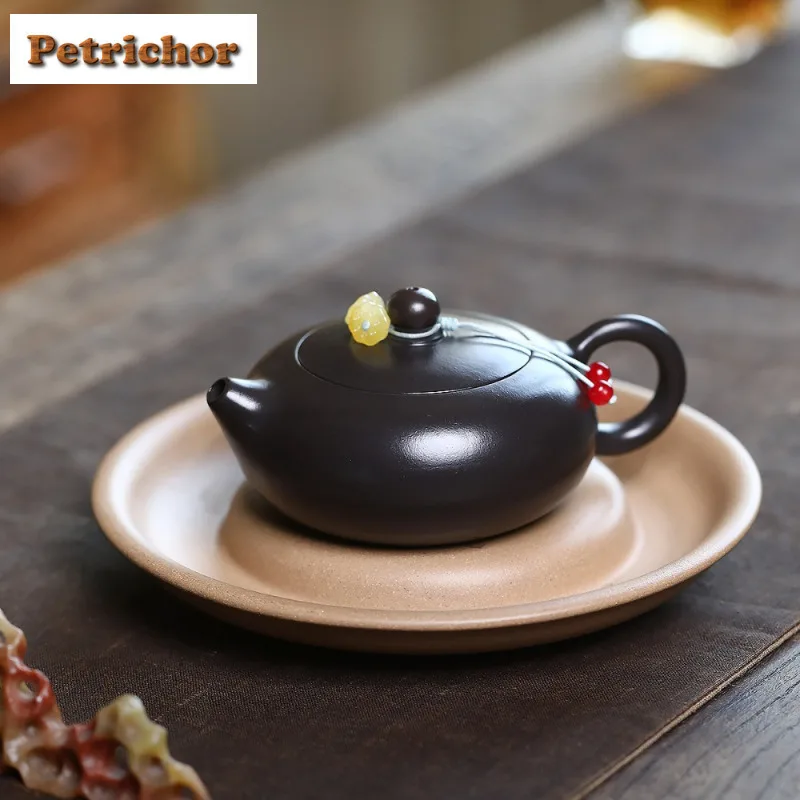 

150ml Luxury Yixing Purple Clay Teapots Artists Handmade Flat Xishi Pot Raw Ore Black Zhu Mud Tea Brewing Kettle Zisha Tea Set