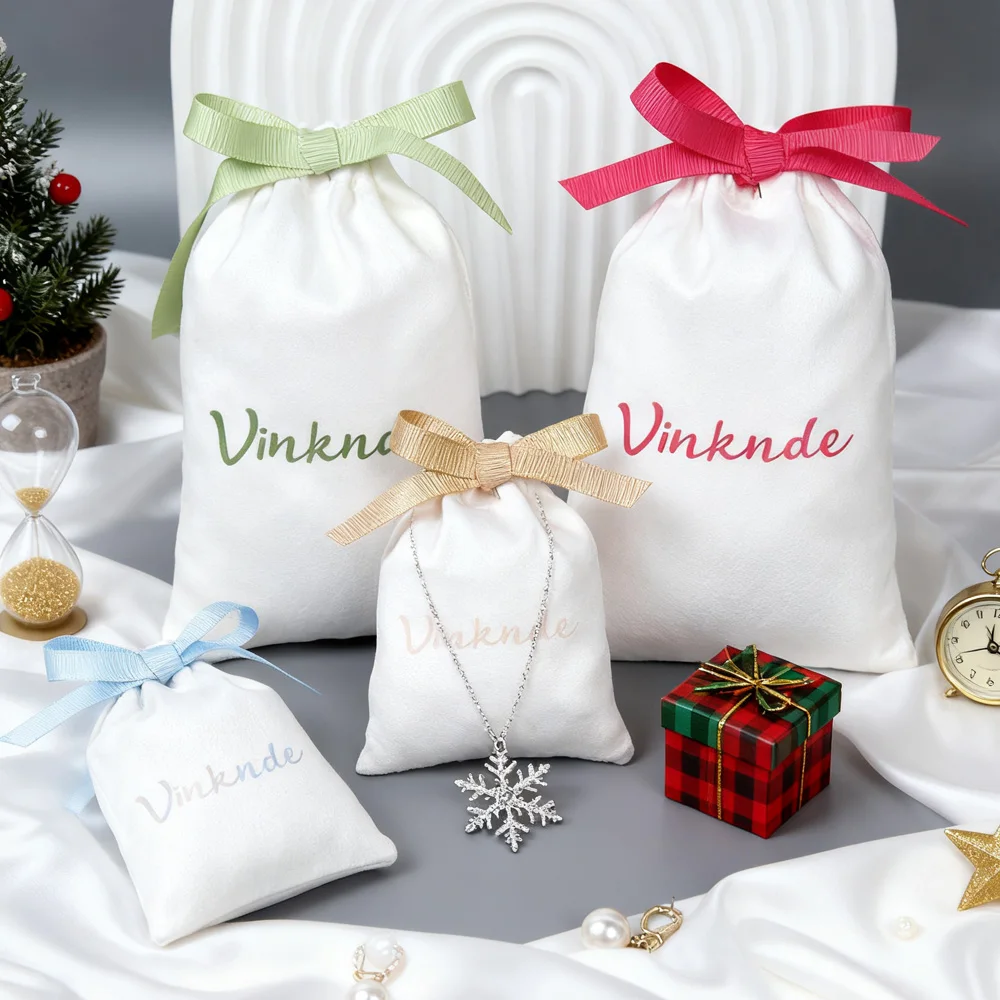 

100 упаковок, хлопковая бархатная сумка с логотипом, сумка для ювелирных изделий, ожерелья, браслеты, серьги, кольца, фланелевые сумки для хранения подарочной упаковки