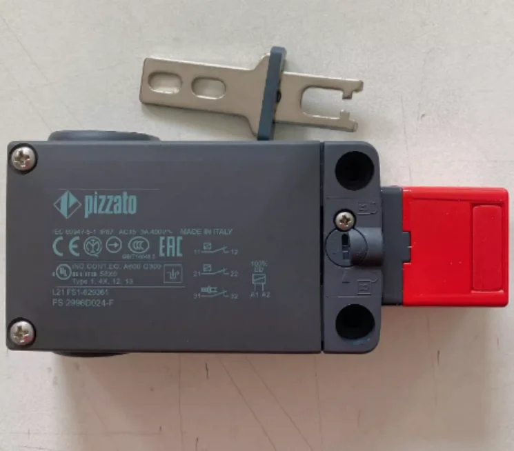 New original Pizzato safety electric lock switch FS2996D024F