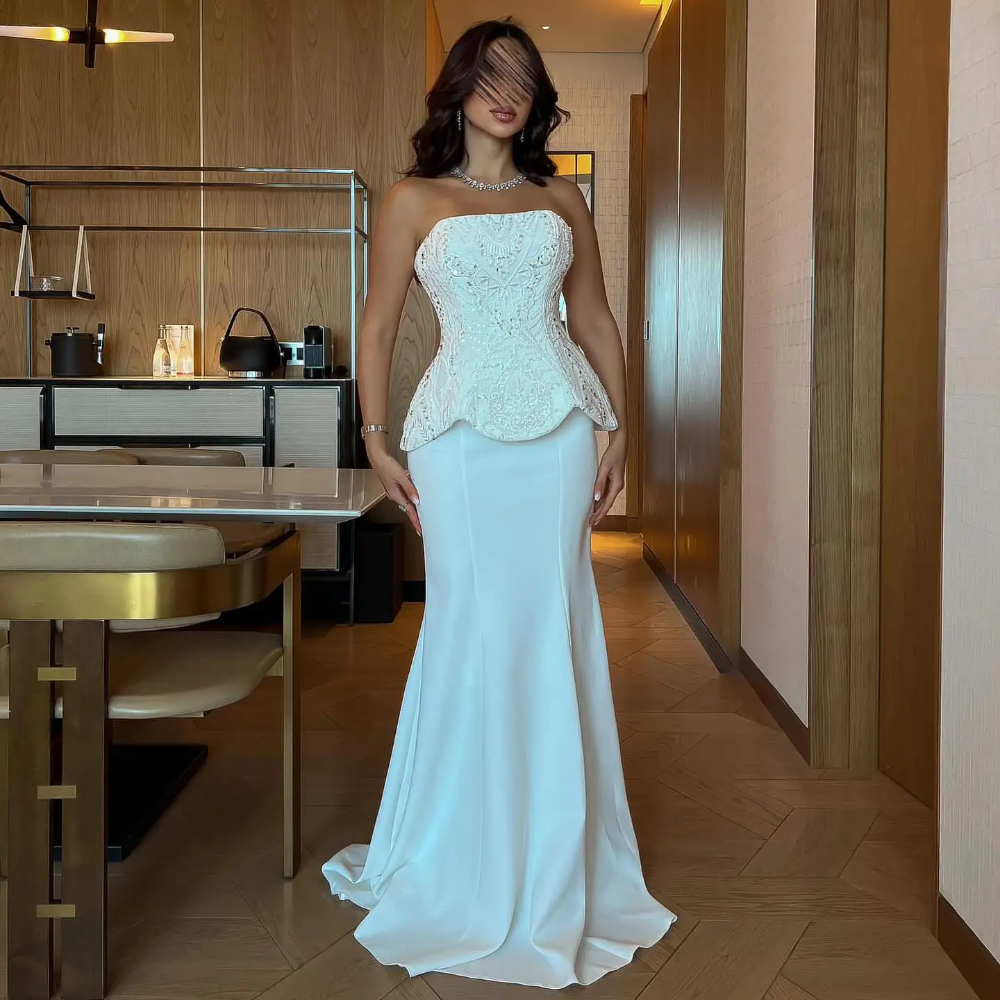 

Customized Saudi Evening Dresses Floor Length White Beads Prom Dresses Formal Women Party Gowns Beads Lace Maid of Honor Dress