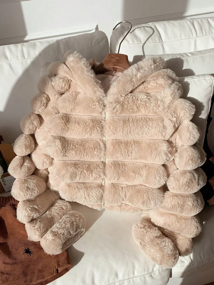 Soft Cozy Plush Faux Rabbit Fur Hooded Coat for Women Horizontal Cropped Padded Jacket Women Winter Casual Zipper Warm Outerwear