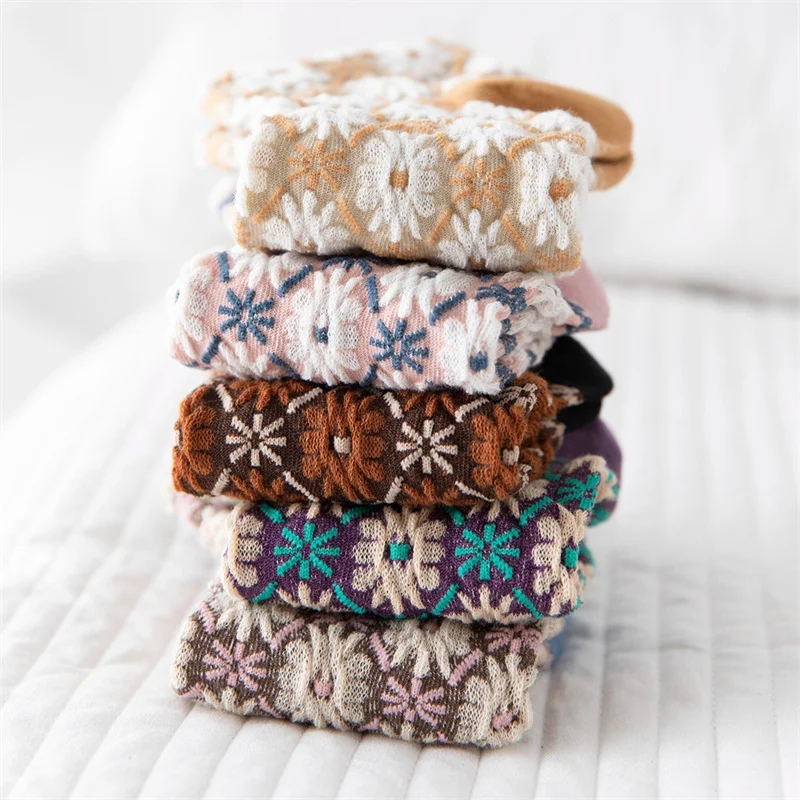 خمر العرقية نمط طباعة الأزهار الكاحل الجوارب الحلو جميل لينة مريحة زهرة الجوارب المرأة عارضة قصيرة Soxs