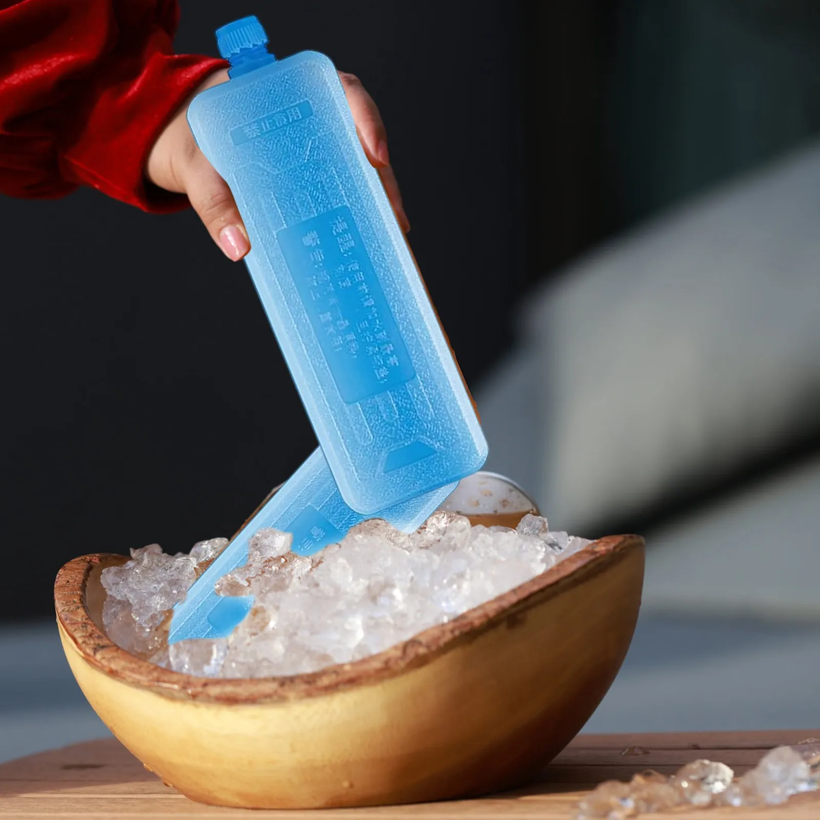 Portable Water Ice Box Quick Freeze Cooling Container for Outdoor Camping Picnic Reusable Chilling Storage Box