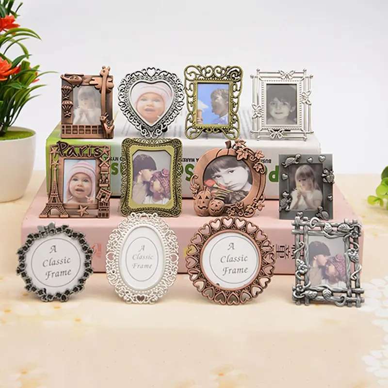 MINI Frame Alloy Photo Frames Keyring Keychain Decoration Photo Props Photo Display Holder Party Desk Decor Gifts Ornaments