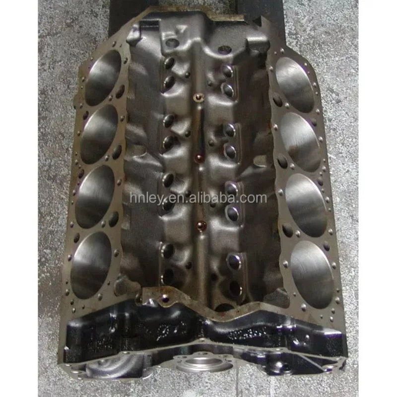 Auto Parts Engine V8 Cylinder Head Cylinder Blocks For Chevy GM 6.5/6.2 GM 350 For Ford6.0/6.4