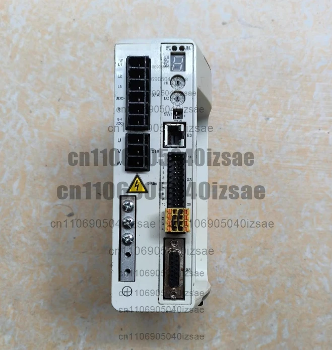 Conversor de frequência MFE190-04UP-09A0-2+N8020 testado OK