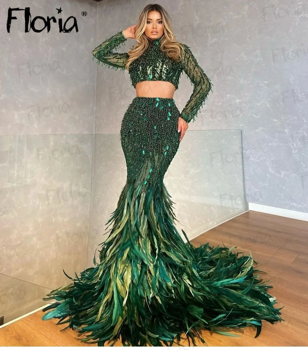 Feathers Emerald Green Evening Dress Long Sleeves Luxury Crystals Sequined Two Pieces Wedding Party Dress Arabic Dubai Prom Gown