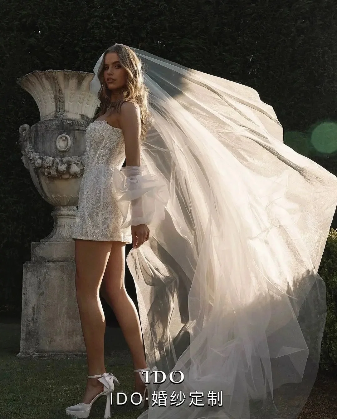 

ZHIO Роскошные свадебные платья 2026 Мини-платье без бретелек для свадебной вечеринки с шалью Кружевное свадебное платье по индивидуальному заказу Vestidos de Novia