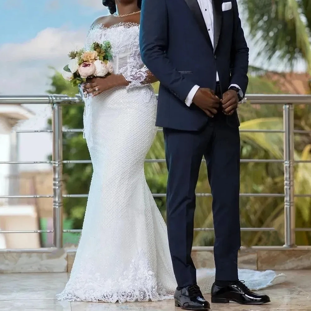 فساتين زفاف أنيقة طويلة بيضاء حورية البحر للنساء رقبة دائرية مزينة بأكمام طويلة شفافة من الدانتيل فساتين زفاف مخصصة