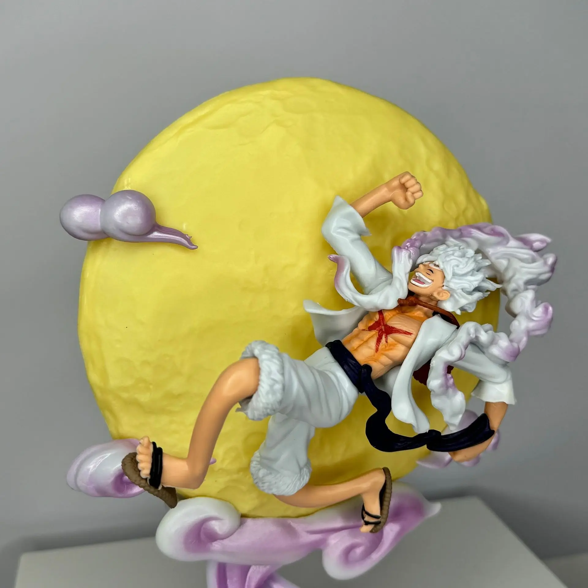 Neue 26 cm One Piece Anime Peripherie Figur Mond Nika Luffy Gear 5 Mit Mond Licht Action Figur Gk Statue Modell Hause Dekorationen – Detail 4