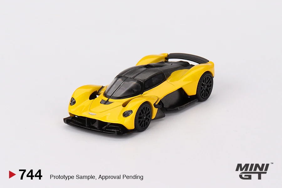 Minigt 1/64 Aston Martin Valkyrie Sunburst Gele MGT00744-CH Auto Legering Speelgoed Motorvoertuig Diecast Metalen Model Voor Kinderen