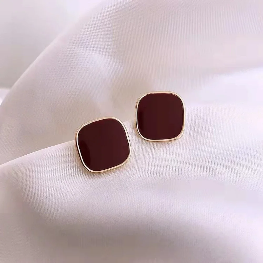 Retro Wine Red Square Stud Earring for Women Korean Simple Geometry Temperament Jewelry Christmas Girlfriend Gift