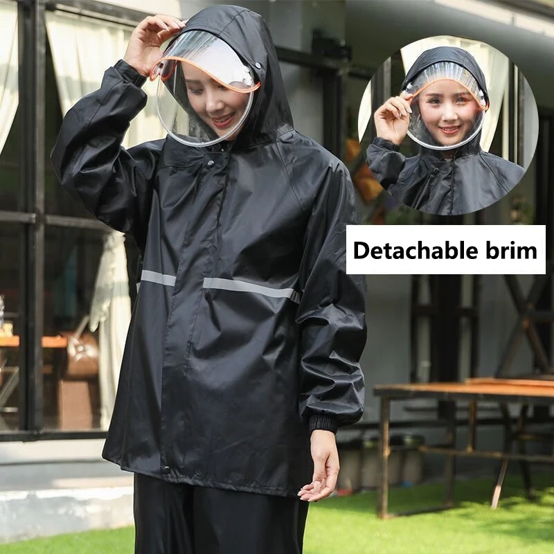 معدات المطر لركوب الدراجات النارية المقاومة للماء للاستخدام الخارجي للجنسين - معطف وبنطلون بغطاء للرأس مع خطوط عاكسة
