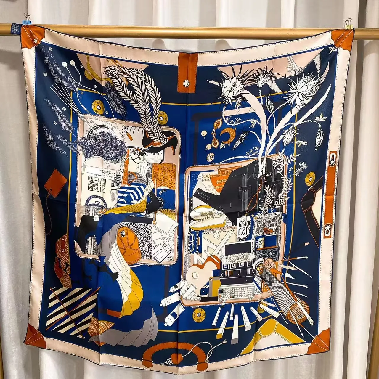 

Twill Scarf 90CM Hand Rolled Edges Shawls Head Bag Scarves Luxury Christmas Lover Gift Lady Clothing Accessories