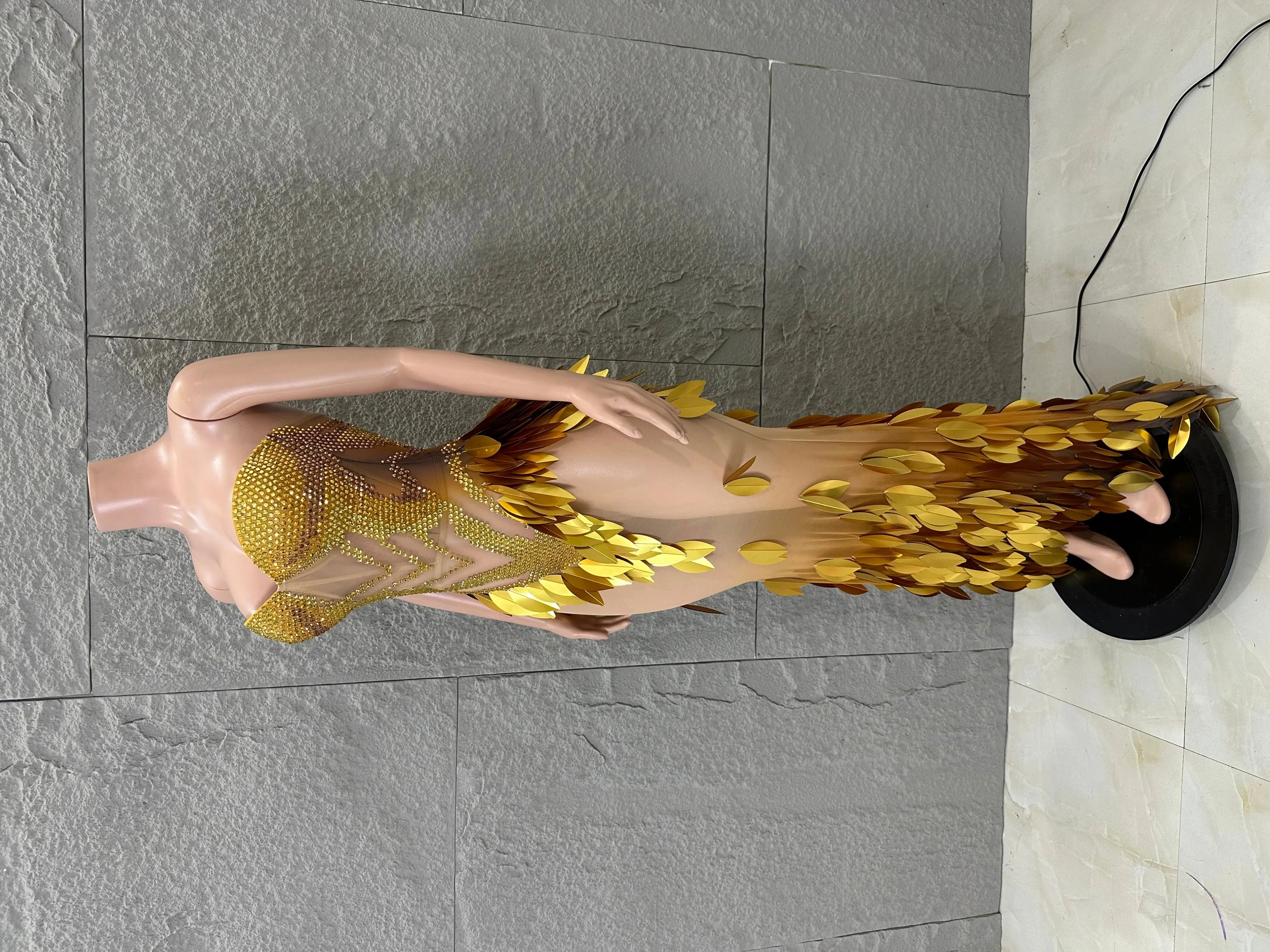 Gold Sheer Mesh Strapless Dress for Women Full Crystal Beaded Leaf Bodycon Mermaid Outfit Sophisticated Stage Performance Costum