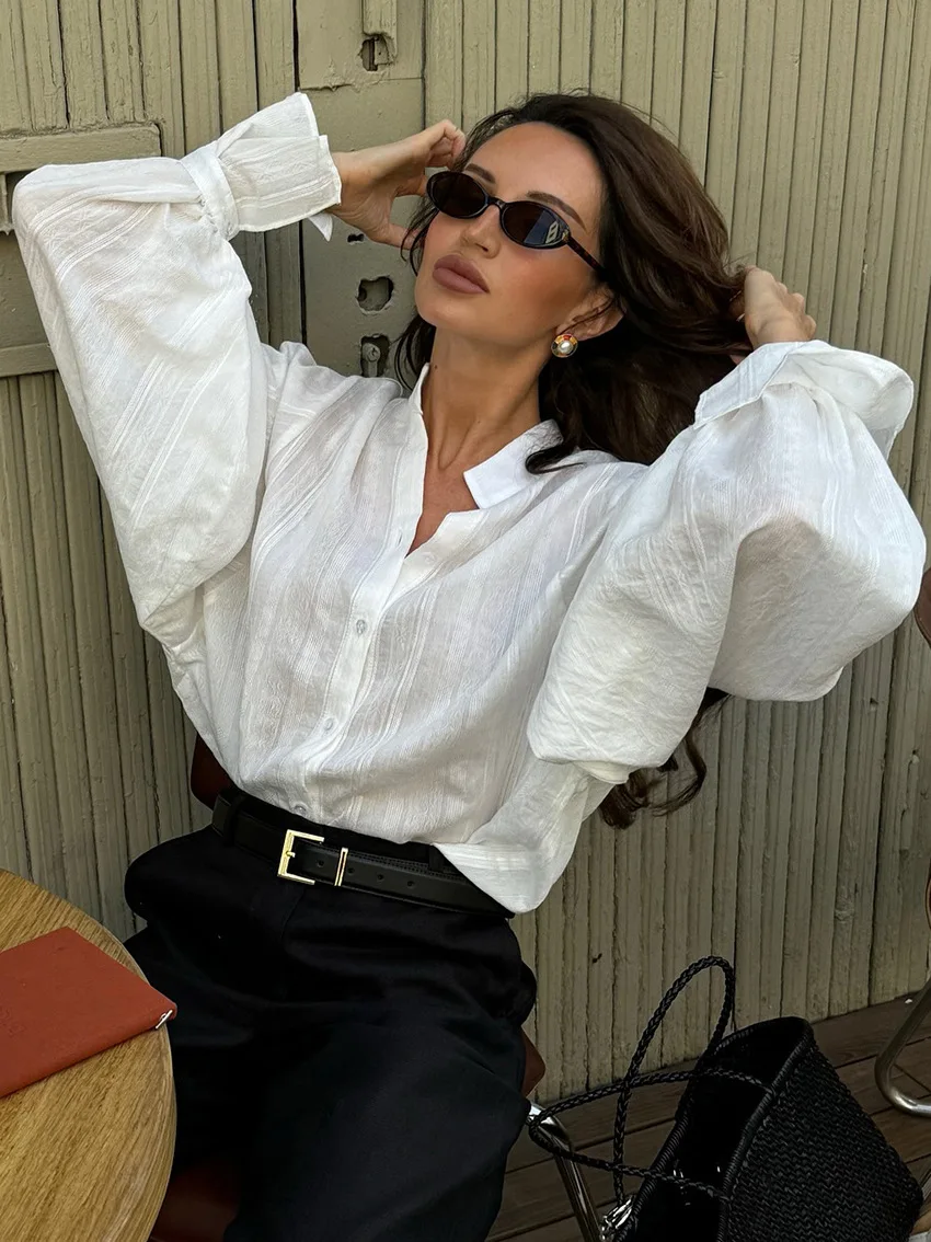 

Autumn 2025 Commuter Fashion Long Sleeve Stand Collar Loose Shirt Casual Elegant Design Sense Trendy European Style