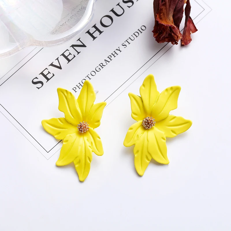 Korean Style Big Flower Stud Earrings For Women Rose Yellow Pink Fashion Romantic Sweet Jewelry Accessories Brincos Girl Gift