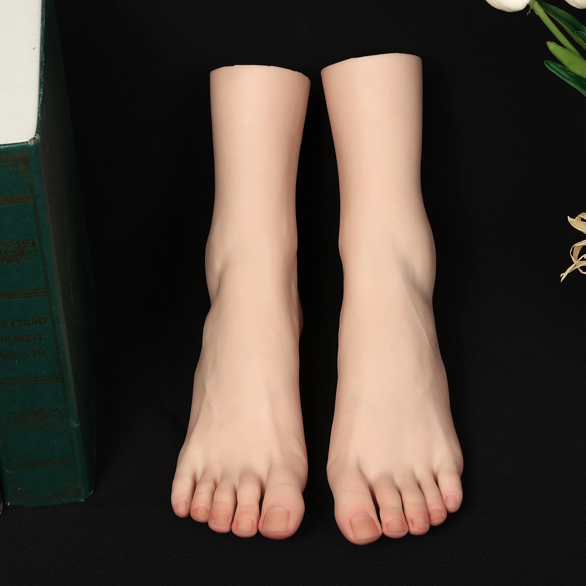 Silicone Foot Model Female Fake Nail Practice Foot Lifelike Mannequin Feet Fetish For Footjob Shoes Jewelry Display Z3700