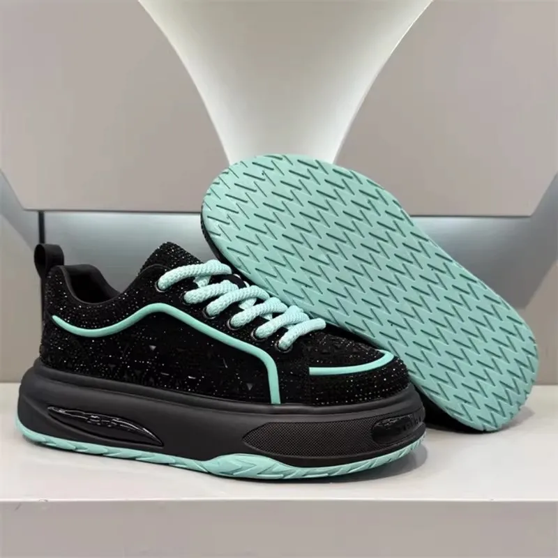 

Брендовые повседневные кроссовки с блестками, новая модель, модные, на толстой подошве, эластичные, стильные мужские туфли.