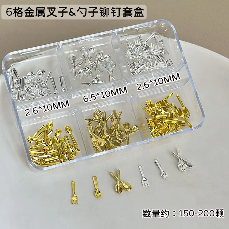 ปืนสีดําสแควร์Rivetโลหะรอบบอลกรวยโลหะผสมช้อนส้อมPunkดาวBowknot Pearl Nail Artอุปกรณ์ตกแต่งเล็บ