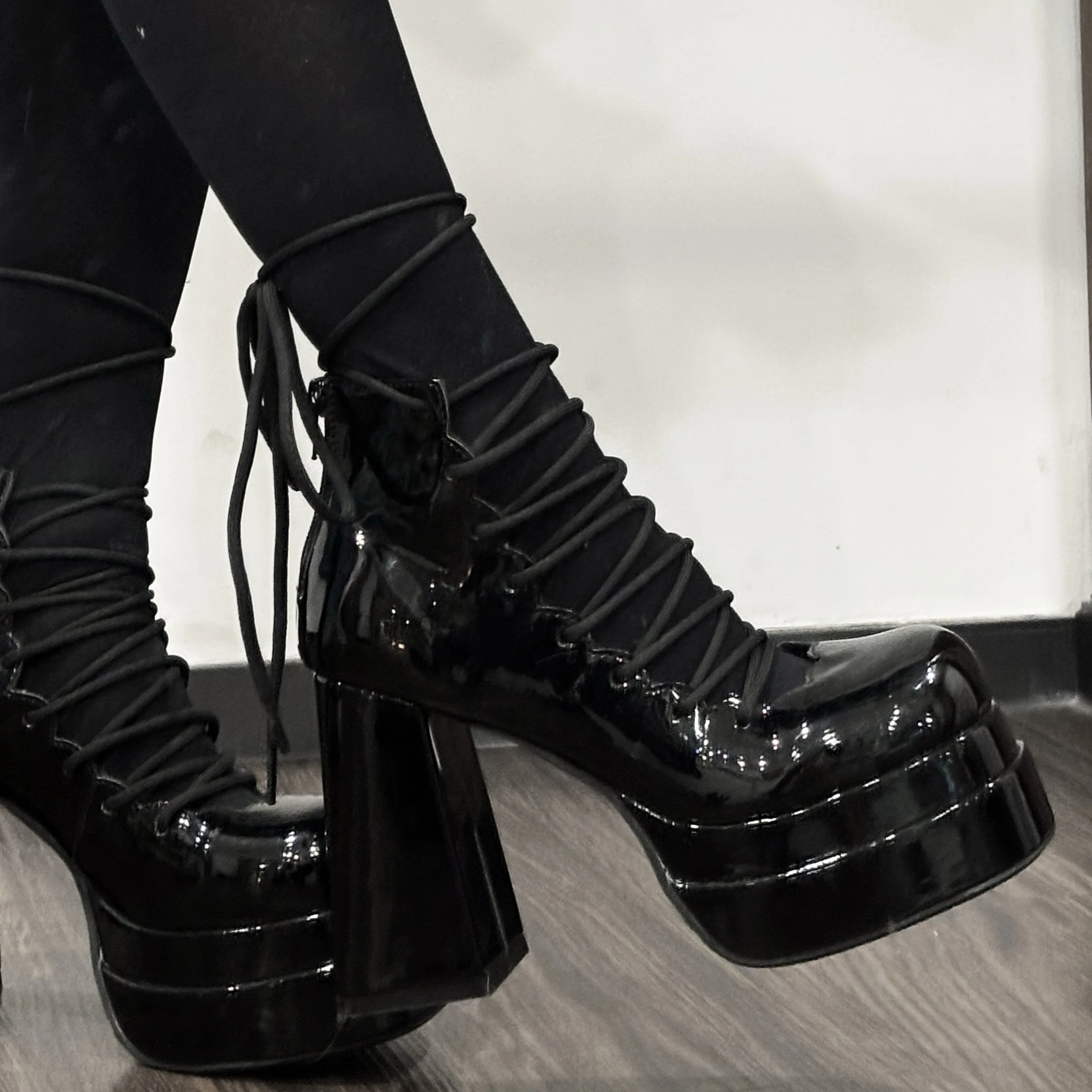 

Japanese Original Cross Strap Subculture Y2k Black Platform Shoes Hottie Goth Dark Punk Style High Heels Lolita Women's Shoes